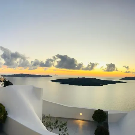 Akron Cliff Fira (Santorini)