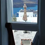 Akron Cliff Villa