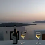 Akron Cliff * Fira (Santorini)