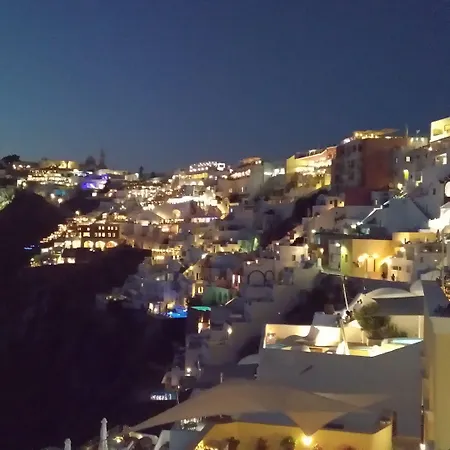 Akron Cliff * Fira (Santorini)