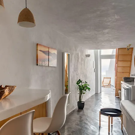 Akron Cliff וילה סנטוריני