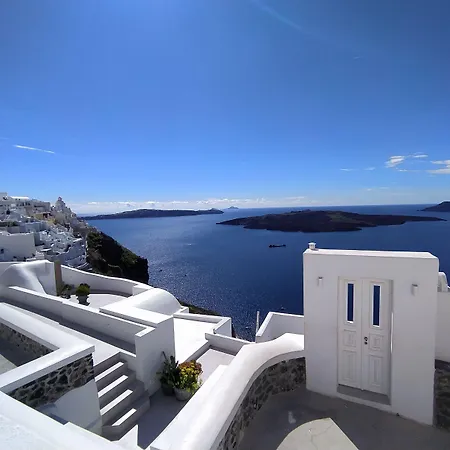 Akron Cliff Fira (Santorini)