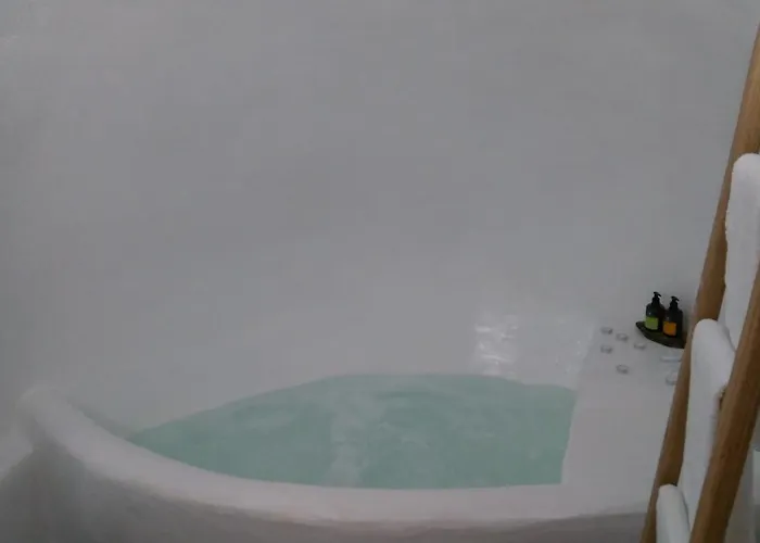 Akron Cliff Villa Fira (Santorini)