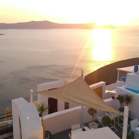 Akron Cliff * Fira (Santorini)