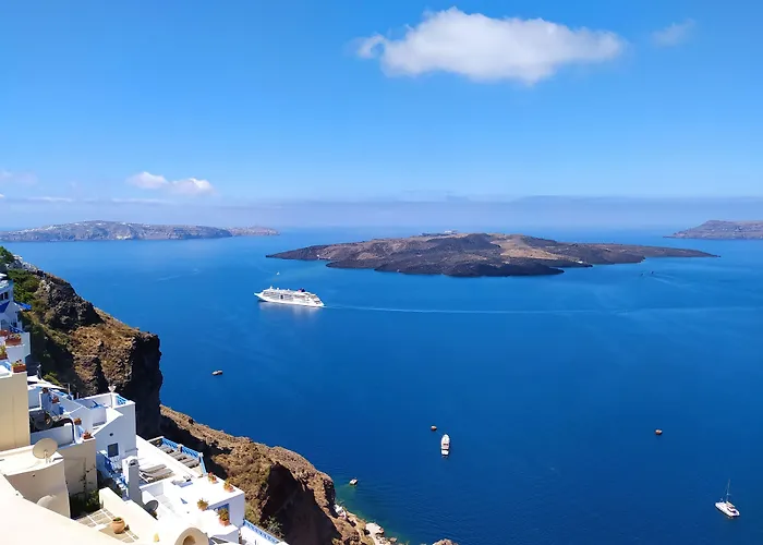 阿克伦悬崖套房别墅 *