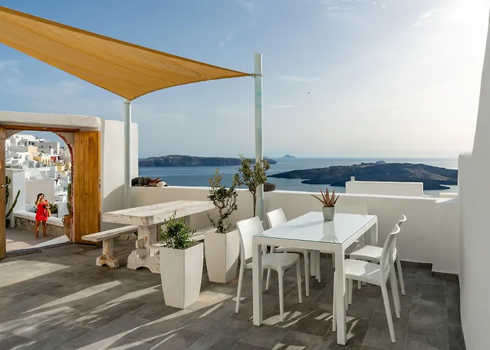 阿克伦悬崖套房别墅 *